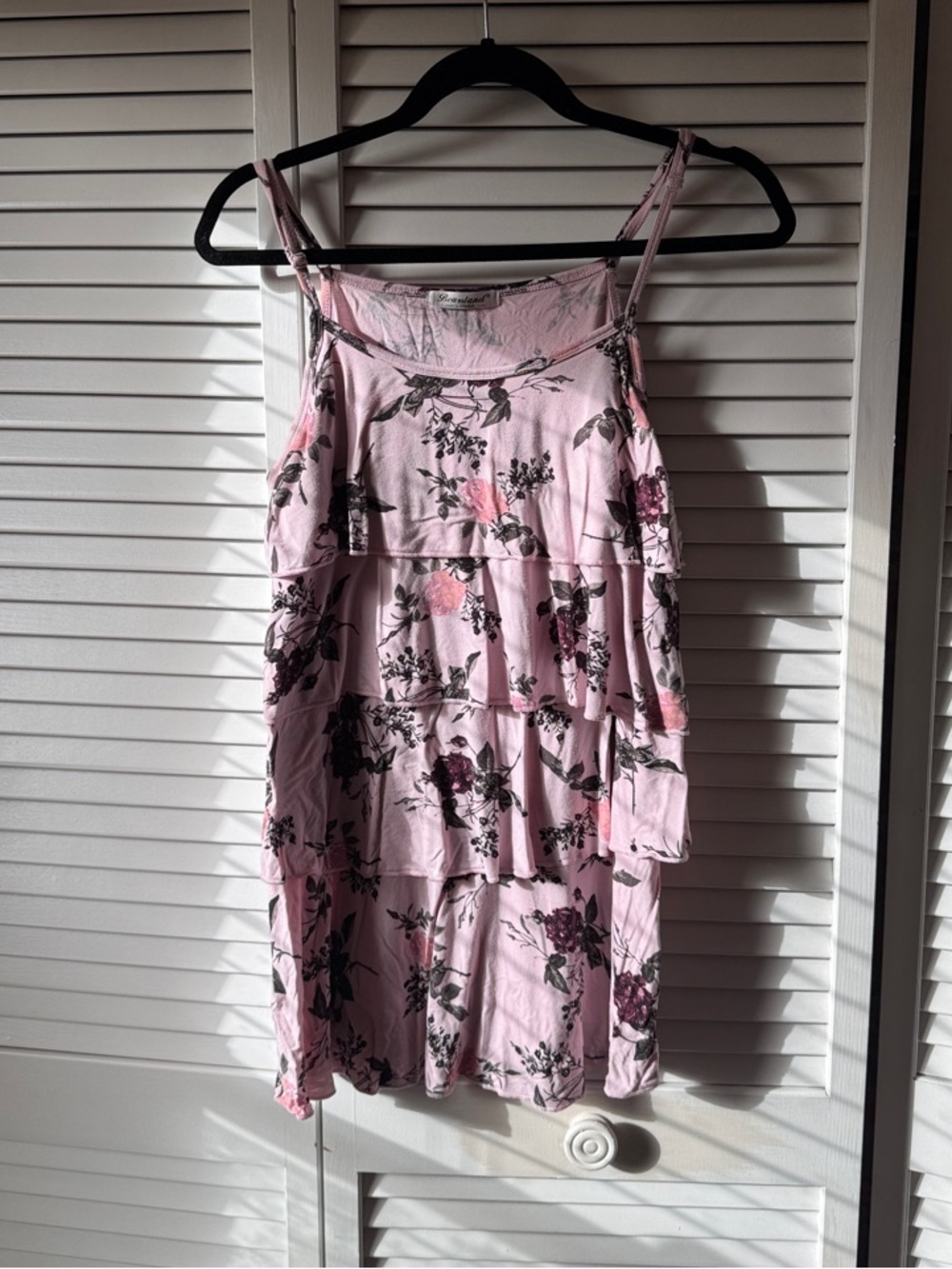 Bearsland Pink Floral Tiered Spaghetti Strap Tank Top